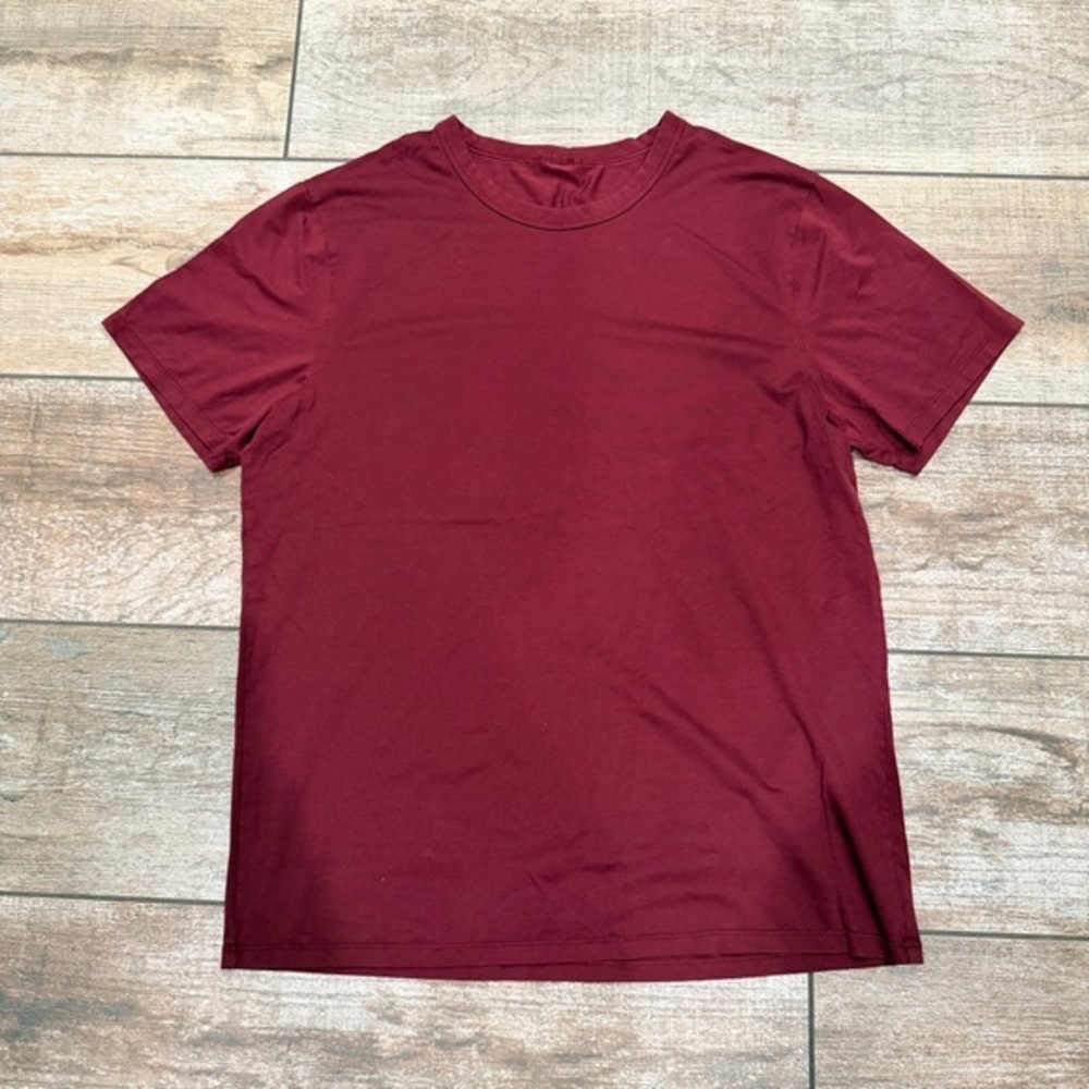 Lululemon Athletica | Burgundy Men’s Tshirt Size Small